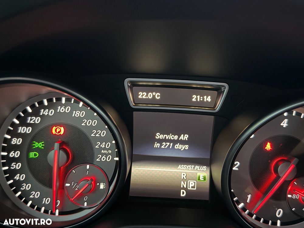 Mercedes-Benz GLA 220 d 7G-DCT - 18