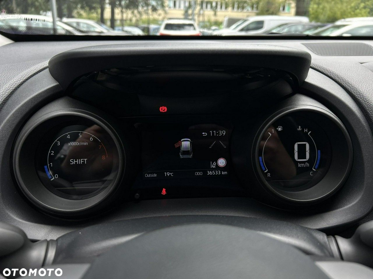Toyota Yaris Cross - 16
