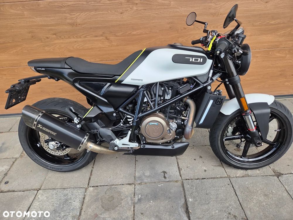 Husqvarna Vitpilen - 24