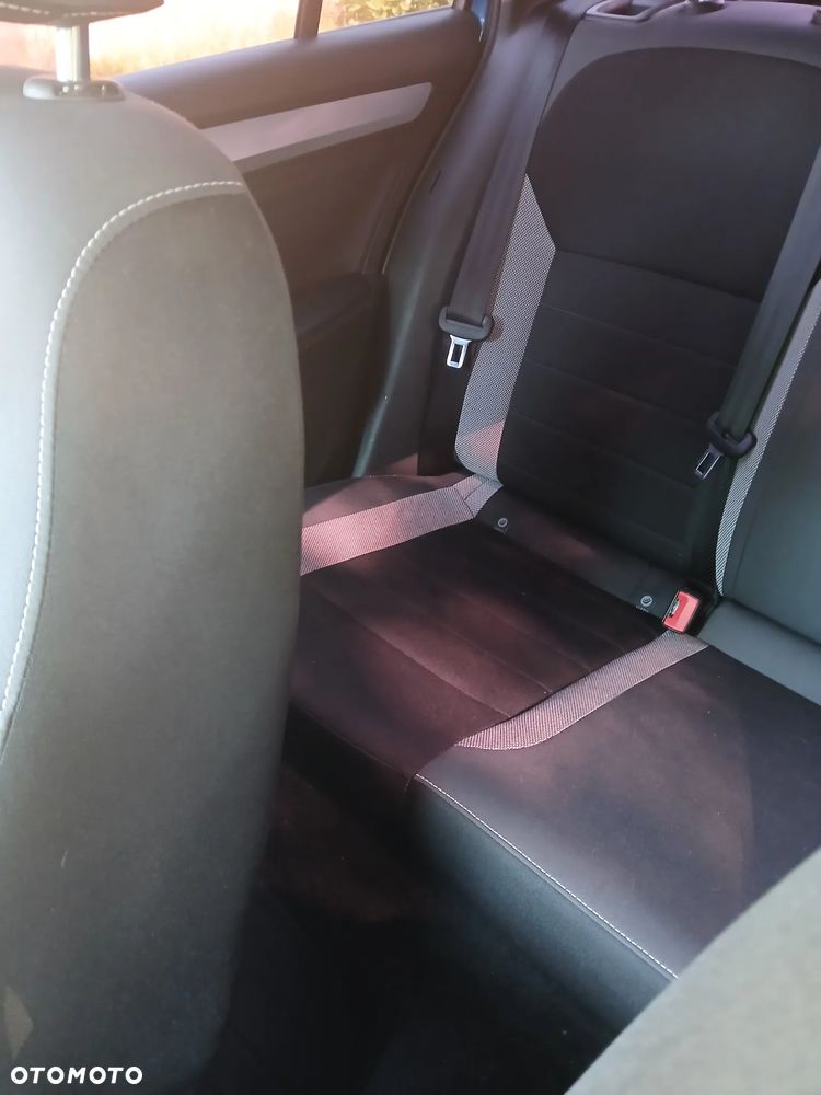 Skoda RAPID 1.0 TSI Ambition - 4