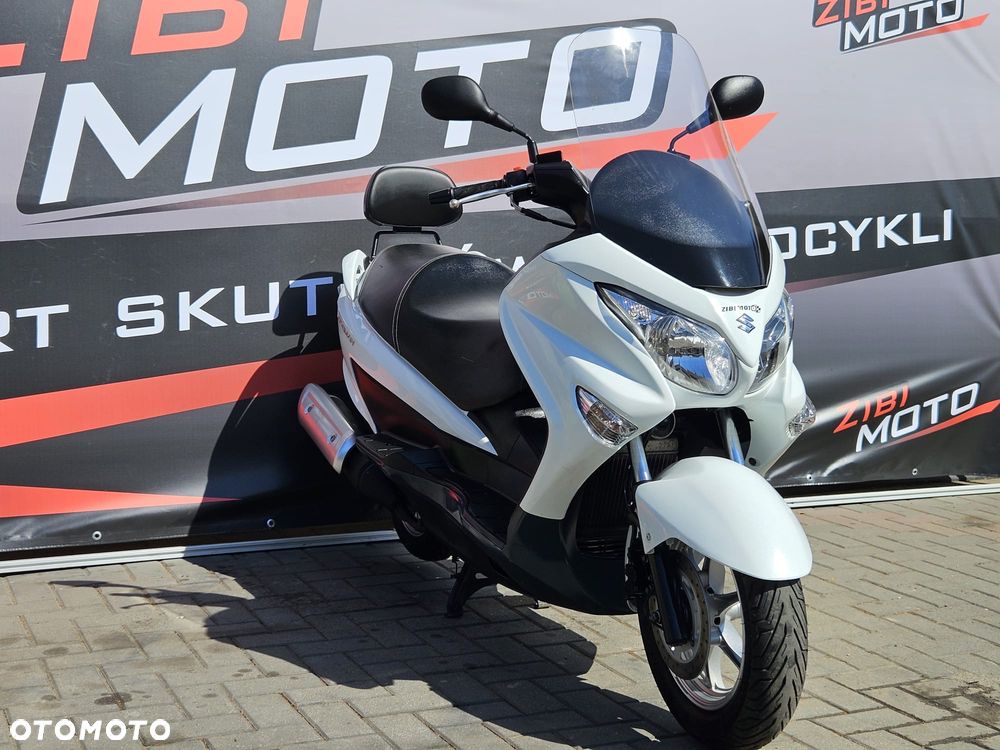 Suzuki Burgman - 3