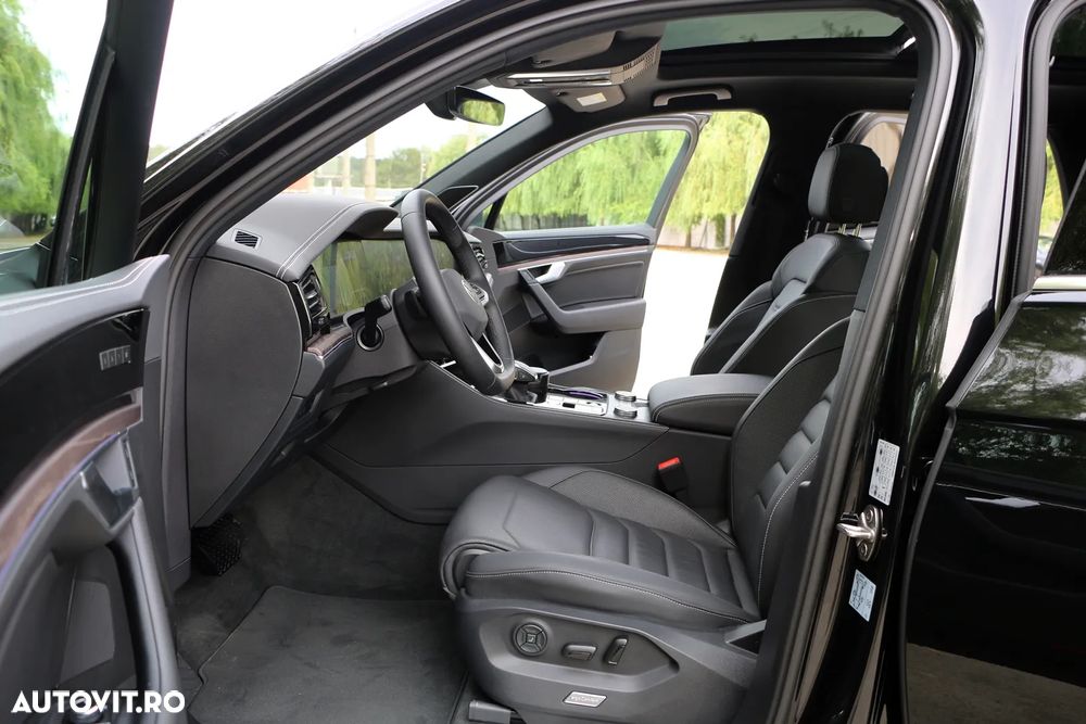Volkswagen Touareg V6 TSI 4MOTION Elegance - 11