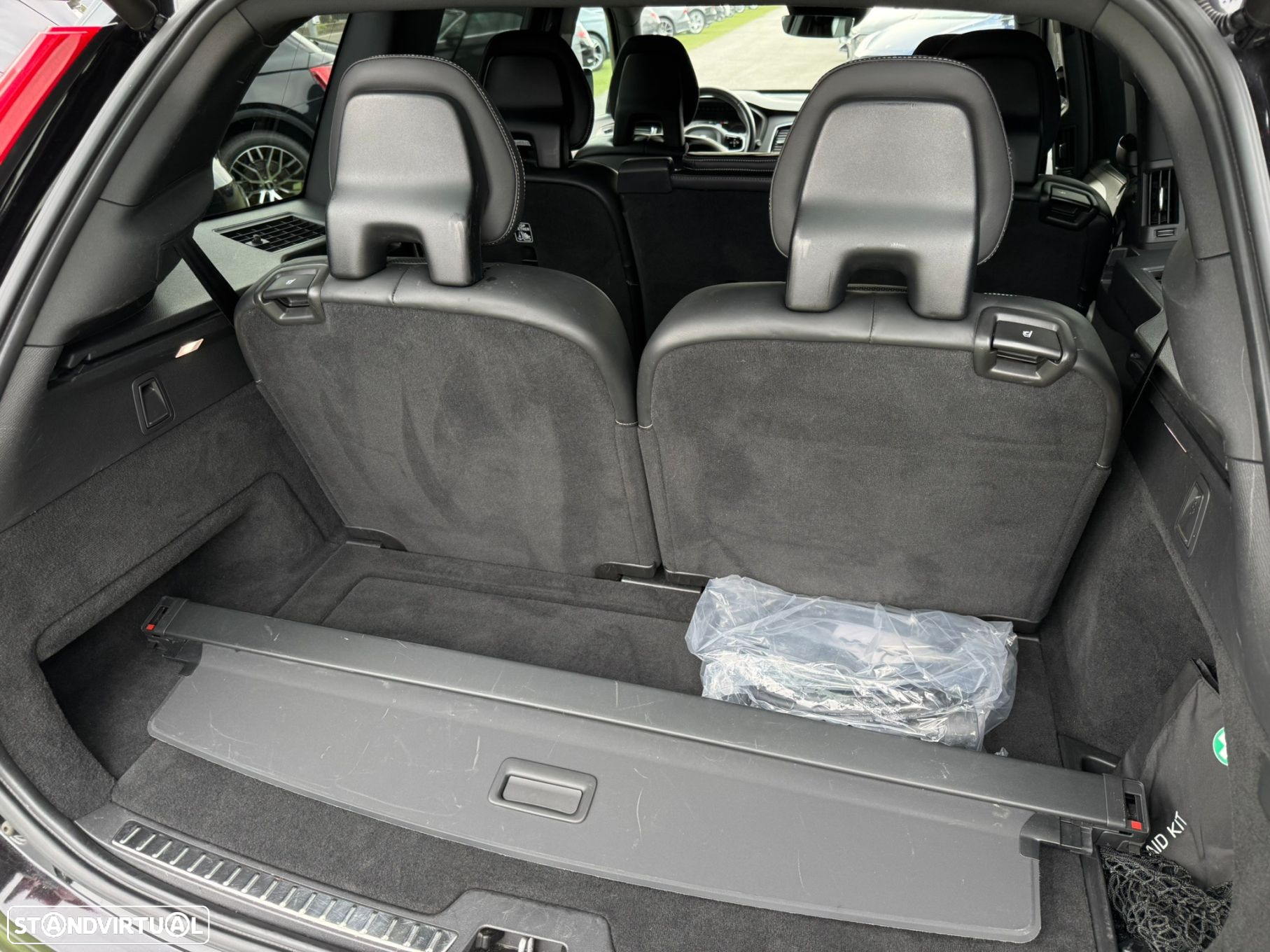Volvo XC 90 2.0 T8 PHEV R-Design AWD - 5