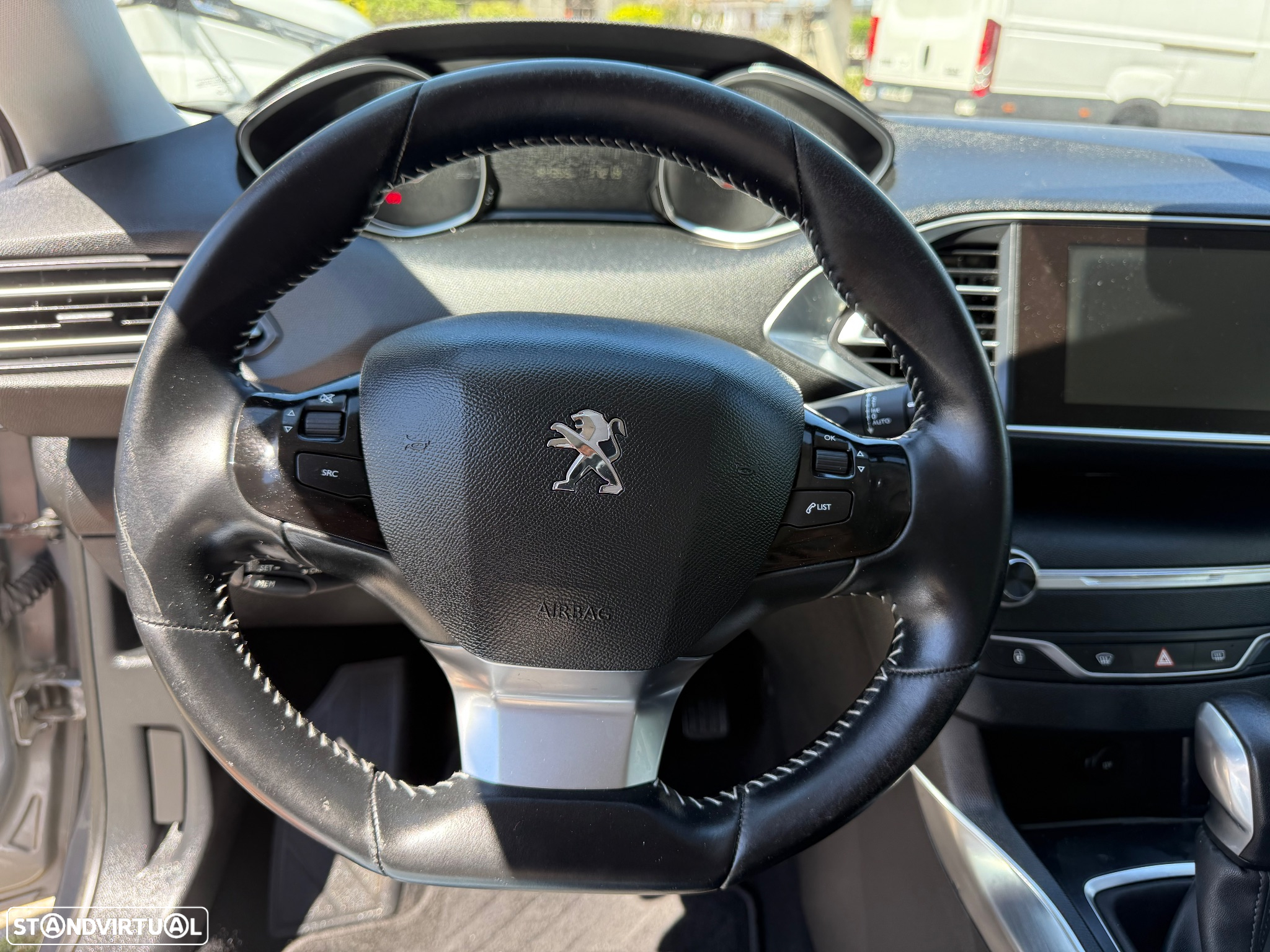 Peugeot 308 SW 1.6 BlueHDi Allure J17 EAT6 - 19