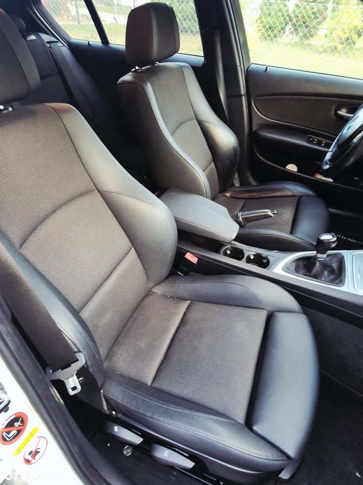 BMW Seria 1 118i - 11