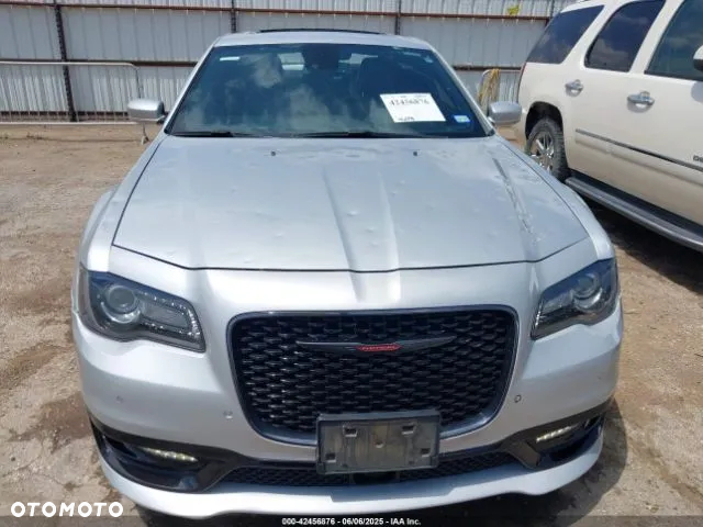 Chrysler 300s - 5