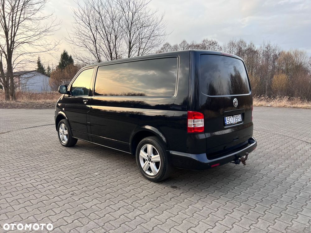Volkswagen Transporter T5 - 6