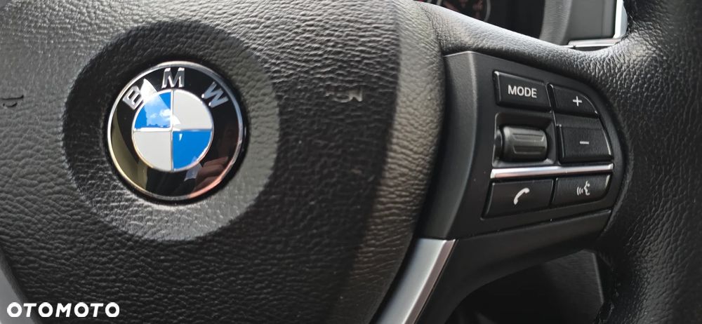 BMW X3 xDrive28i Sport - 36