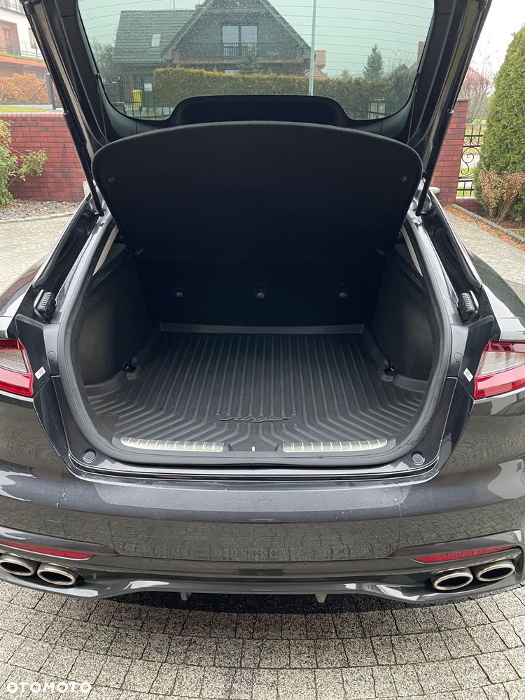 Kia Stinger 2.0 T-GDI GT Line - 15