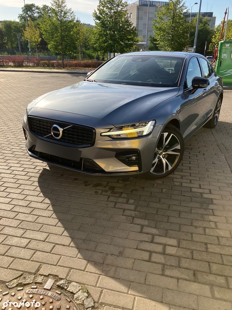 Volvo S60 B4 B R-Design - 6
