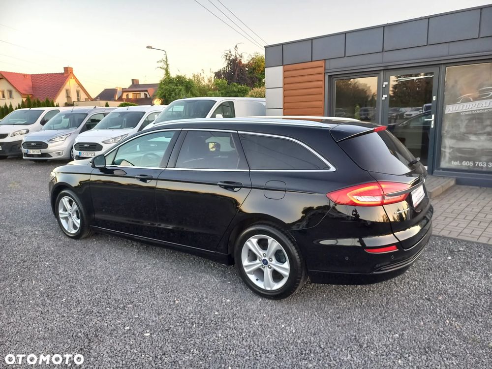 Ford Mondeo 2.0 TDCi Titanium PowerShift - 4