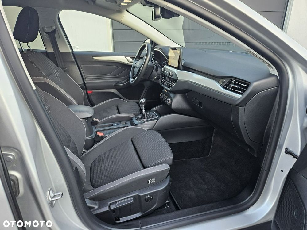 Ford Focus 1.0 EcoBoost Titanium ASS - 7