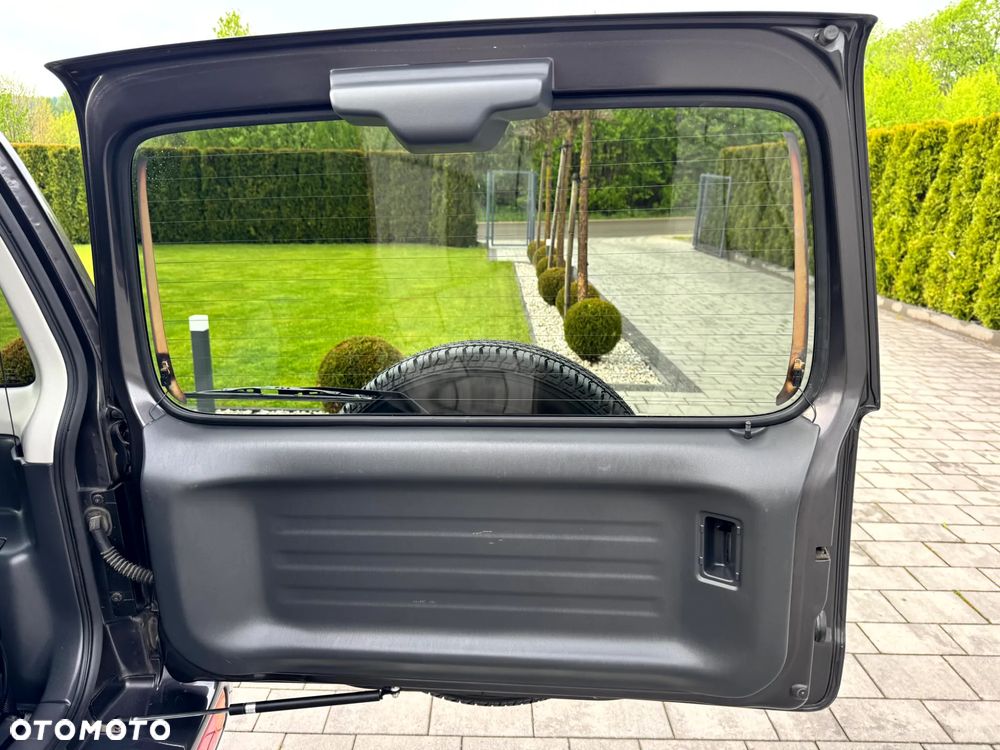 Suzuki Jimny - 16