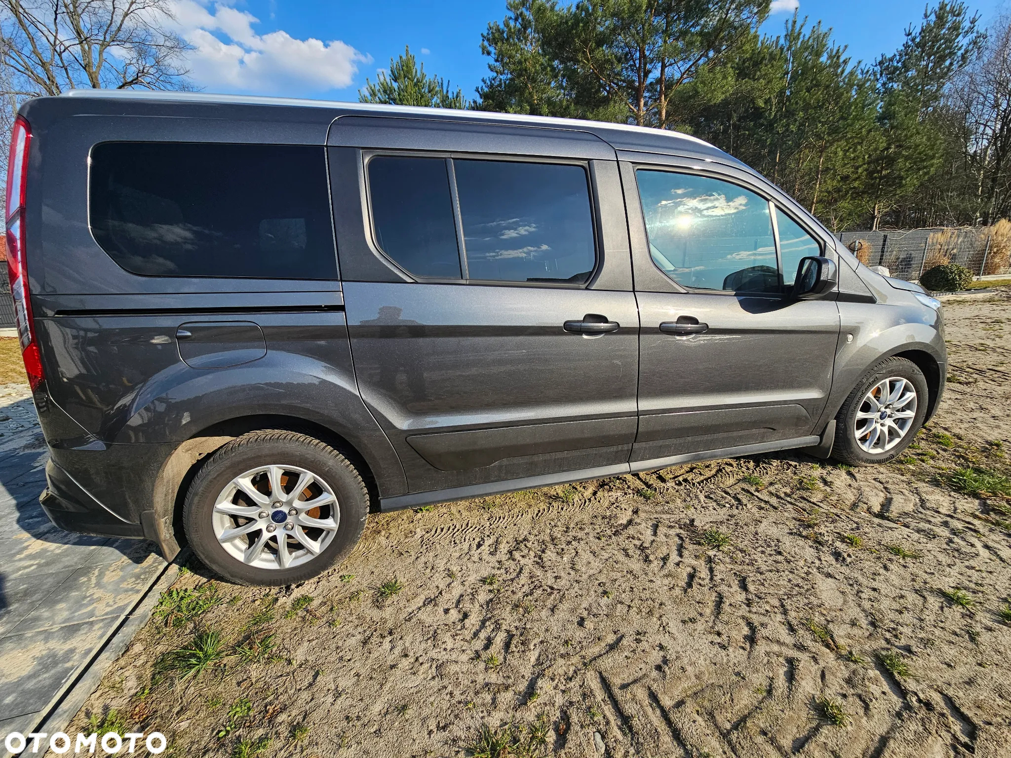 Ford Tourneo Connect Gr 1.5 EcoBlue Titanium PowerShift - 8