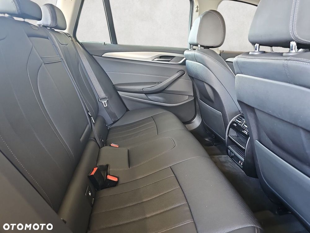 BMW Seria 5 - 31