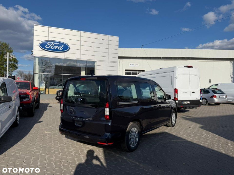 Ford Tourneo Connect - 10