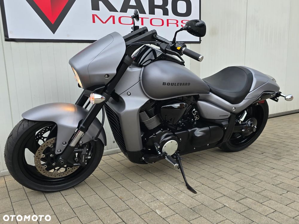 Suzuki Boulevard - 6