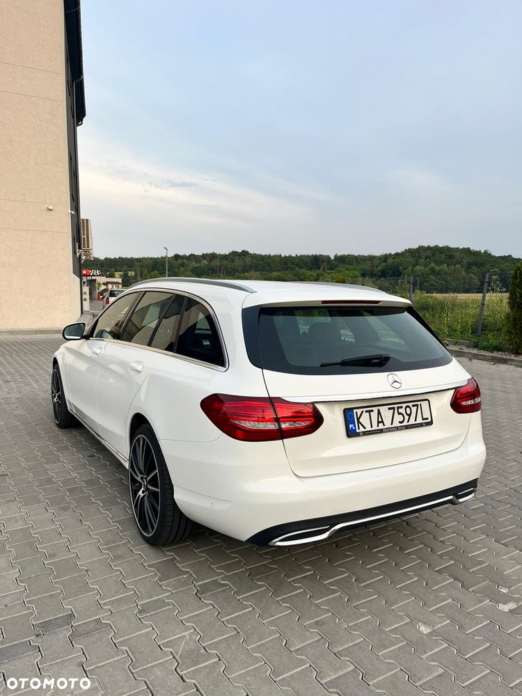 Mercedes-Benz Klasa C 250 d 4-Matic 9G-TRONIC - 18