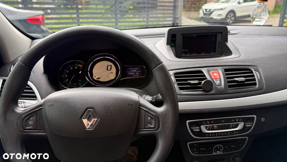 Renault Megane 1.6 16V 110 Paris - 24
