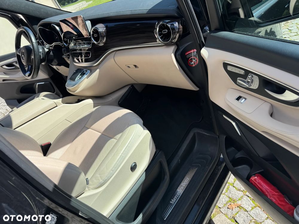 Mercedes-Benz Klasa V 300 d 4-Matic Exclusive 9G-Tronic (d³ugi) - 8