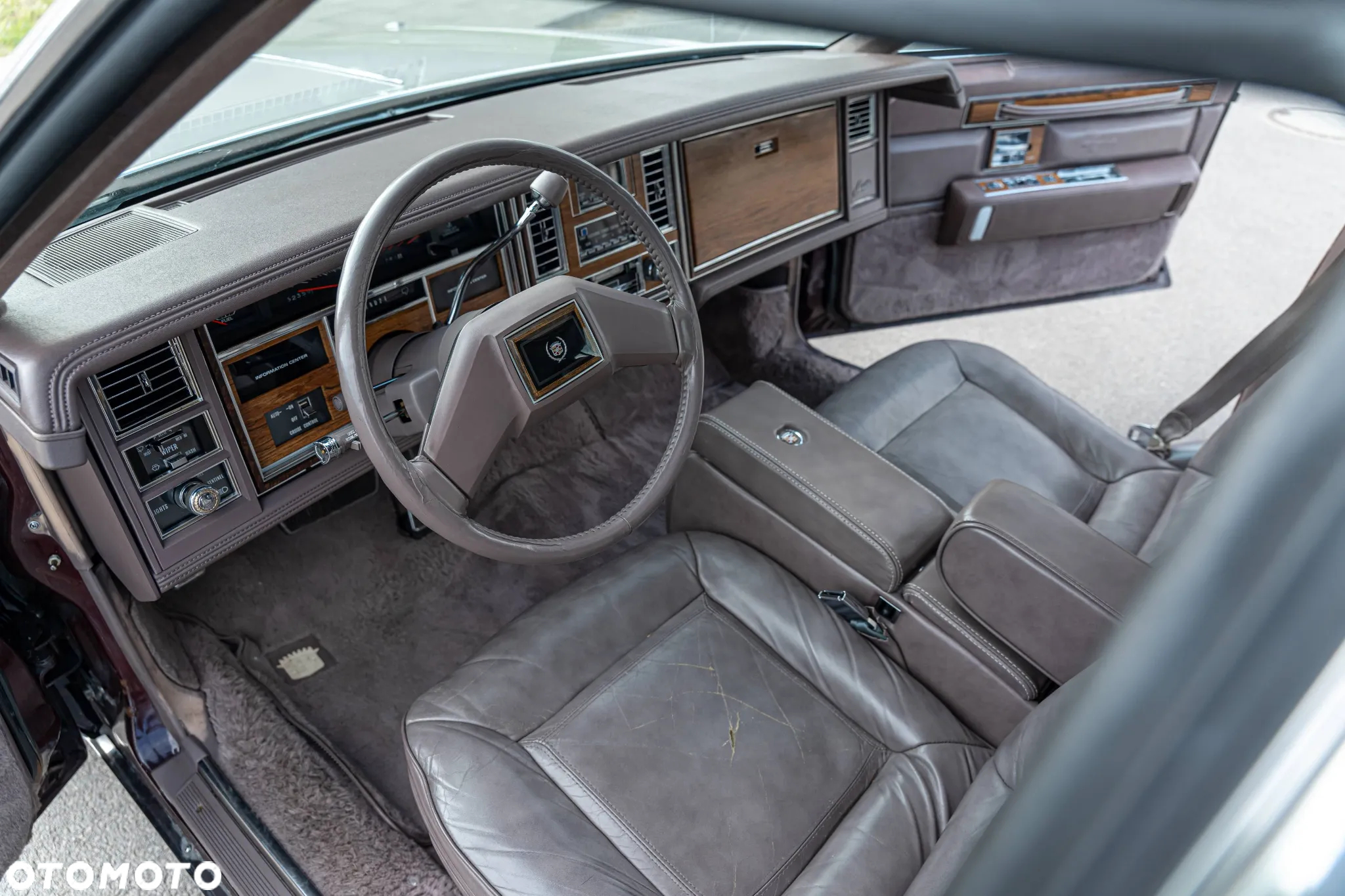 Cadillac Seville - 21