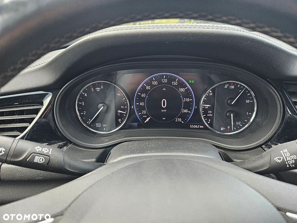 Opel Insignia - 16