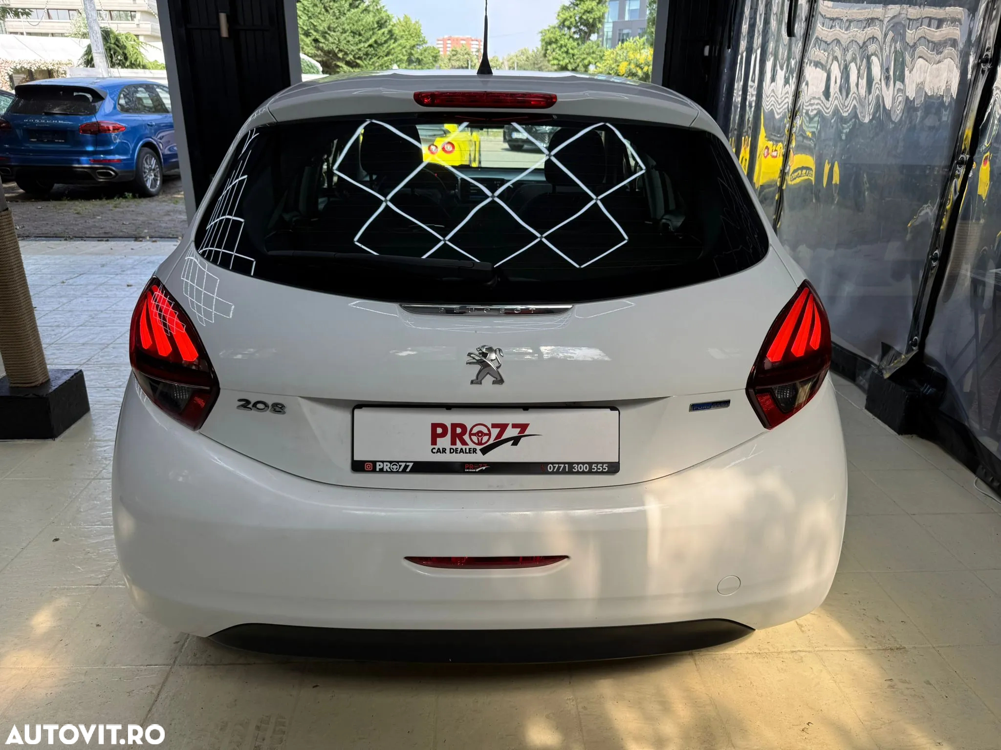 Peugeot 208 1.2 L PureTech Access - 5