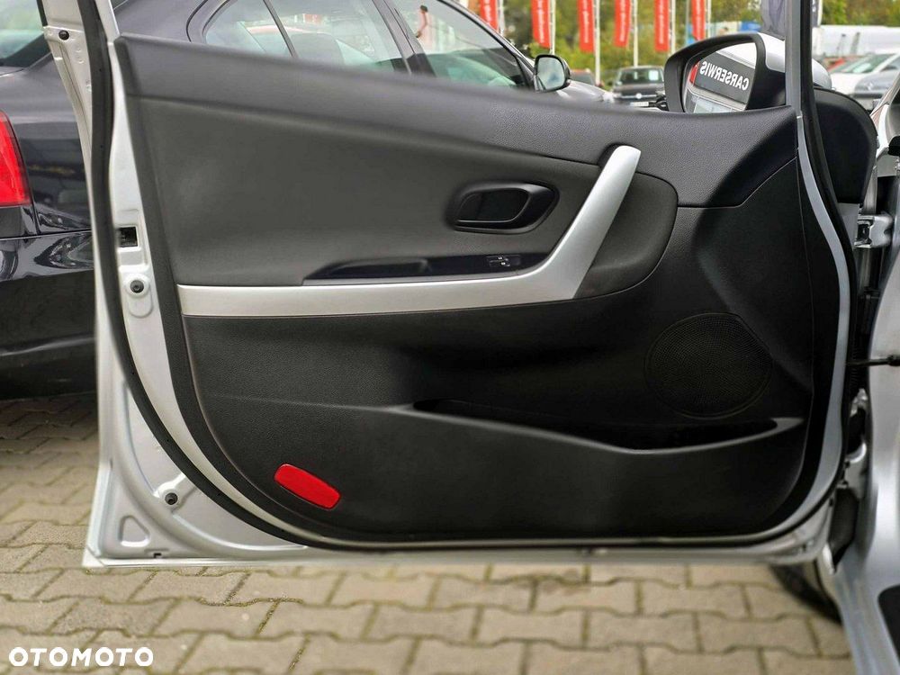 Kia Ceed - 14