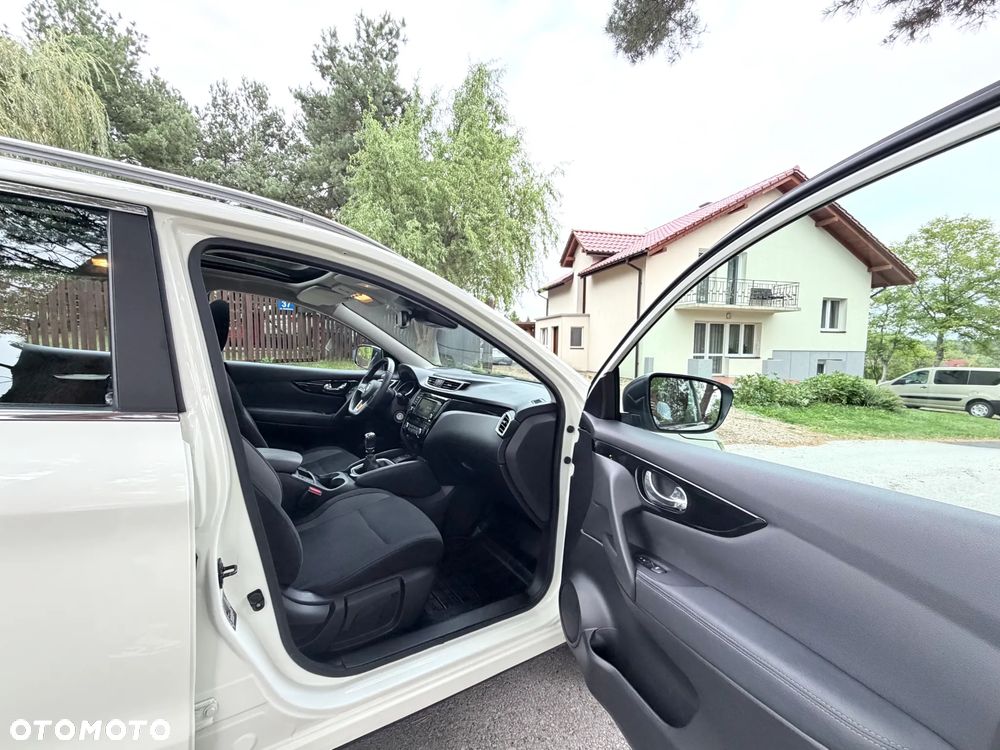 Nissan Qashqai 1.3 DIG-T N-Style - 23
