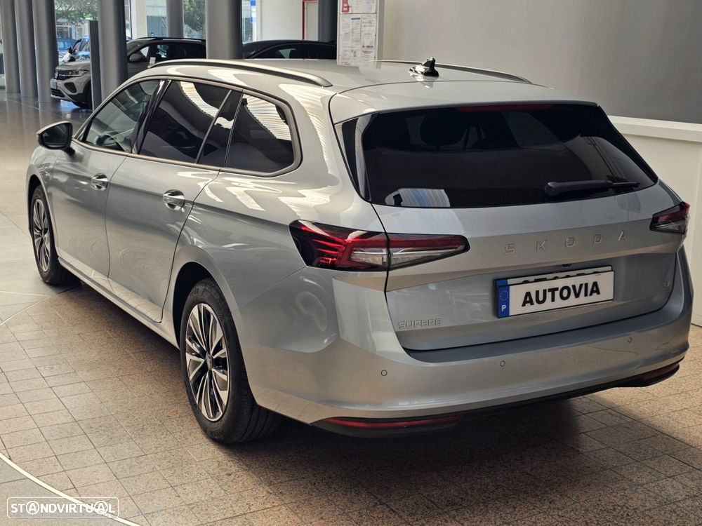 Skoda Superb 1.5 TSI iV Selection DSG - 5