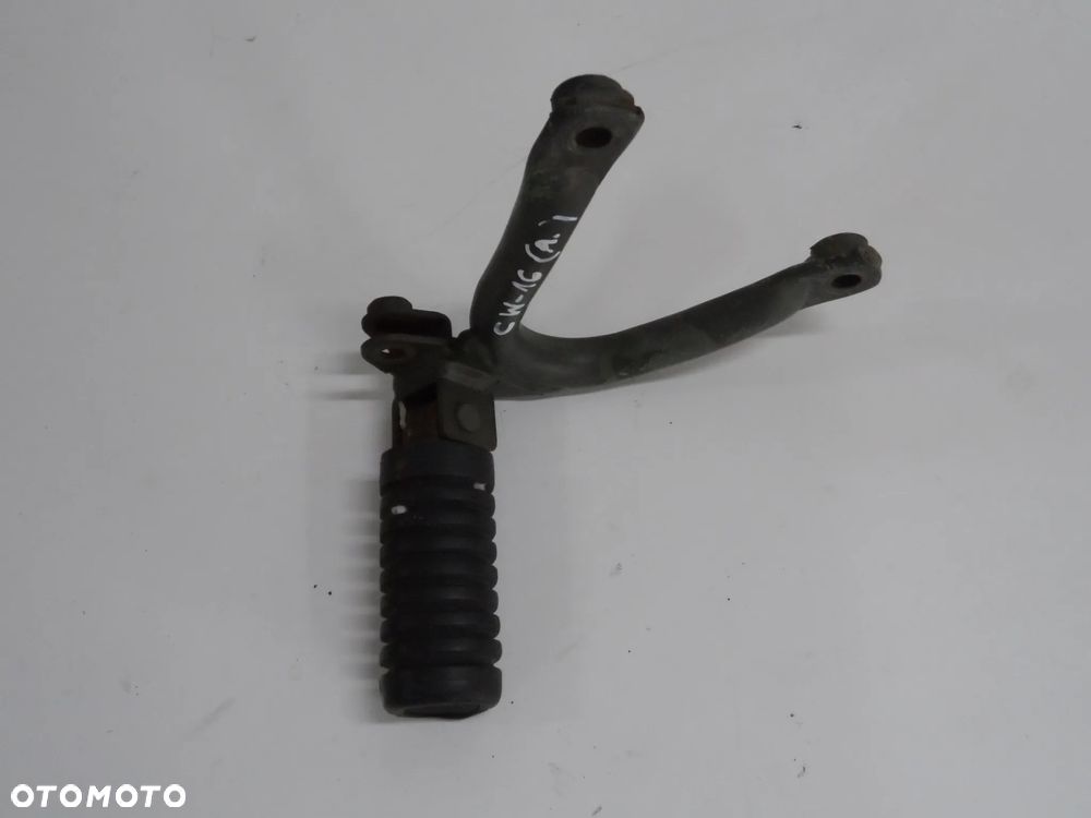 CAGIVA W 16 set, podnóżek pasażera - 5