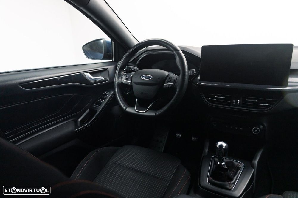 Ford Focus 1.0 EcoBoost MHEV ST-Line - 16