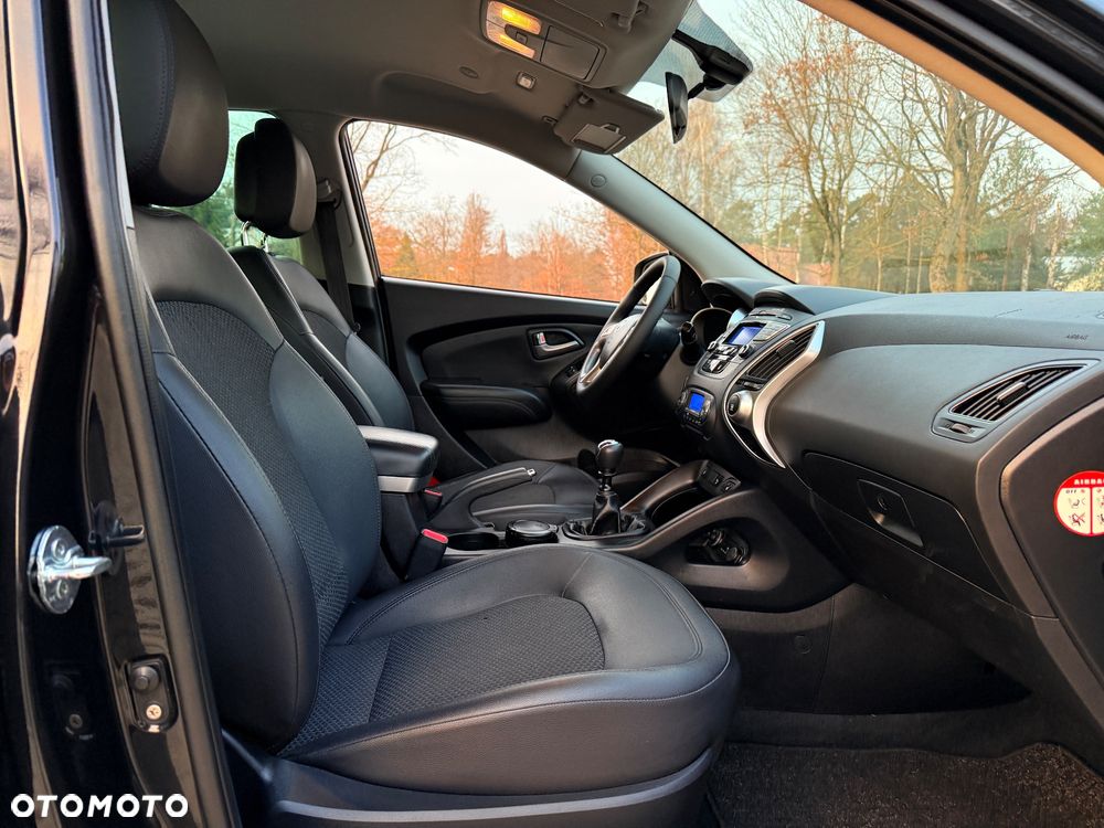 Hyundai ix35 2.0 CRDi 4WD Finale Gold - 16