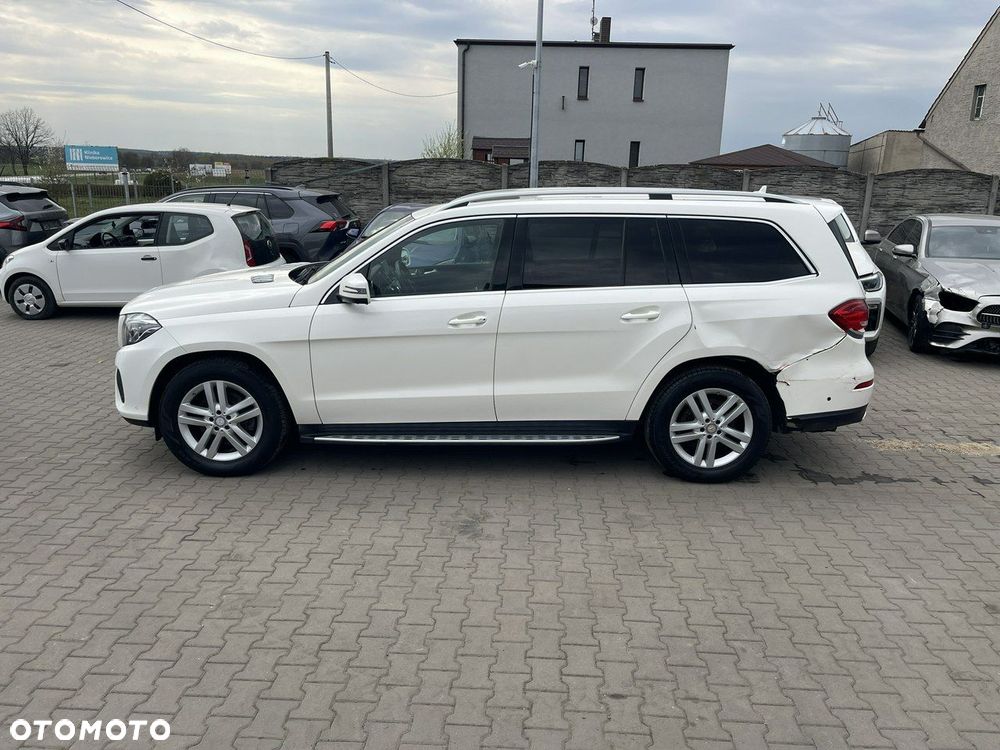 Mercedes-Benz GLS 350 d 4Matic 9G-TRONIC AMG Line - 4