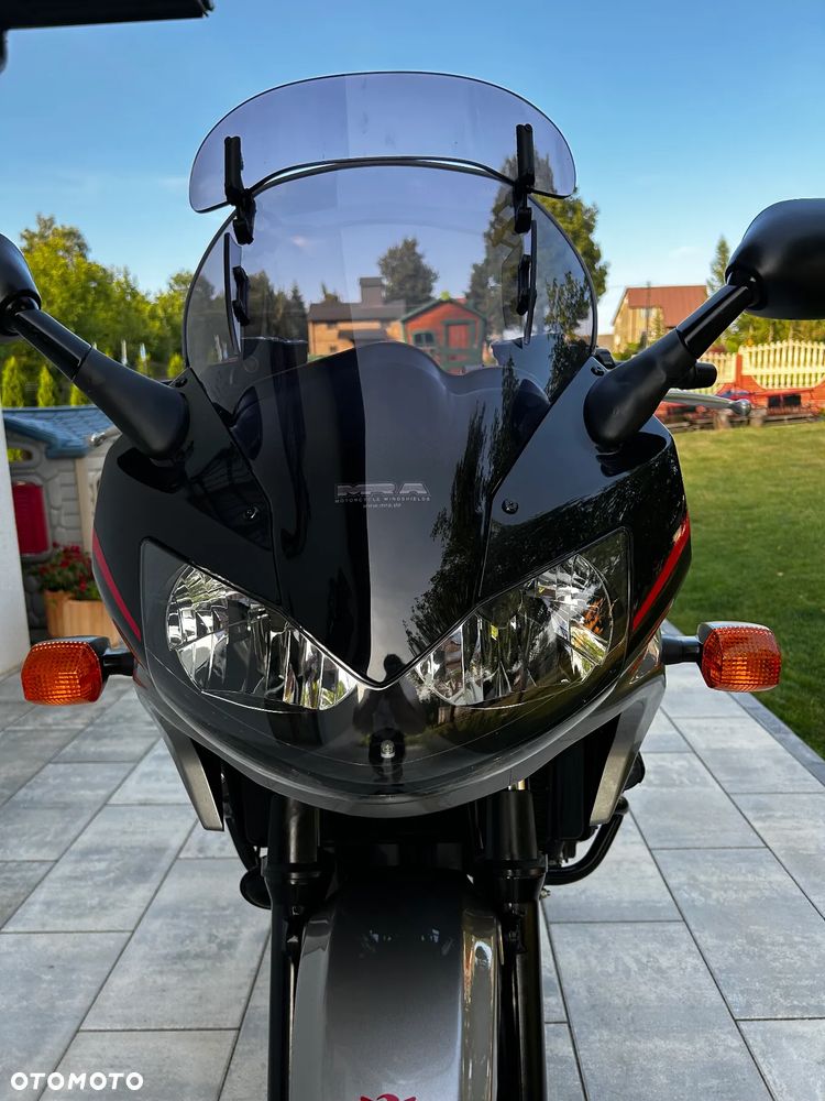 Kawasaki ZRX - 16