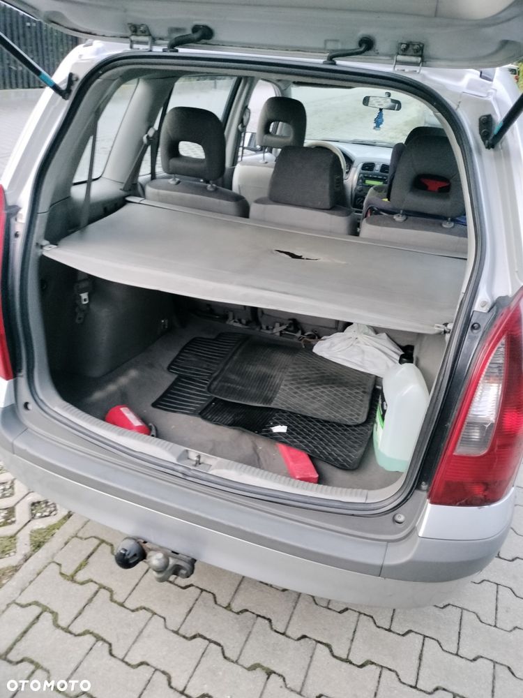 Mazda Premacy - 7