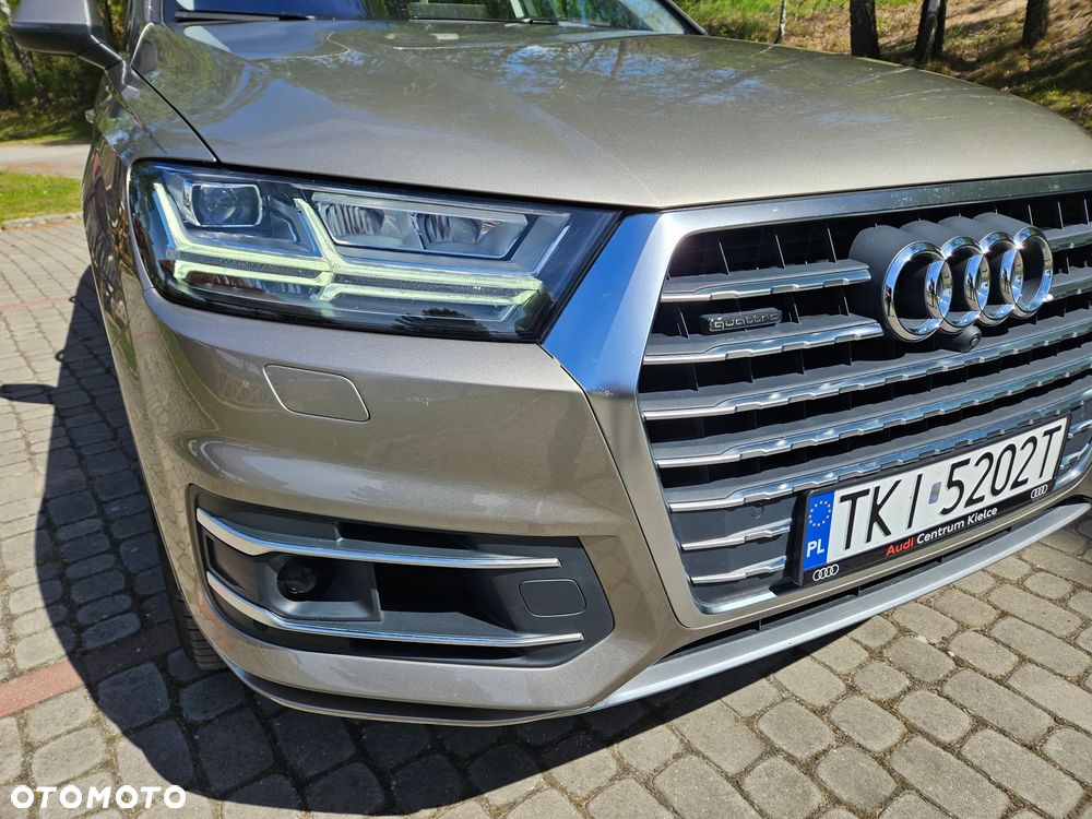 Audi Q7 - 6