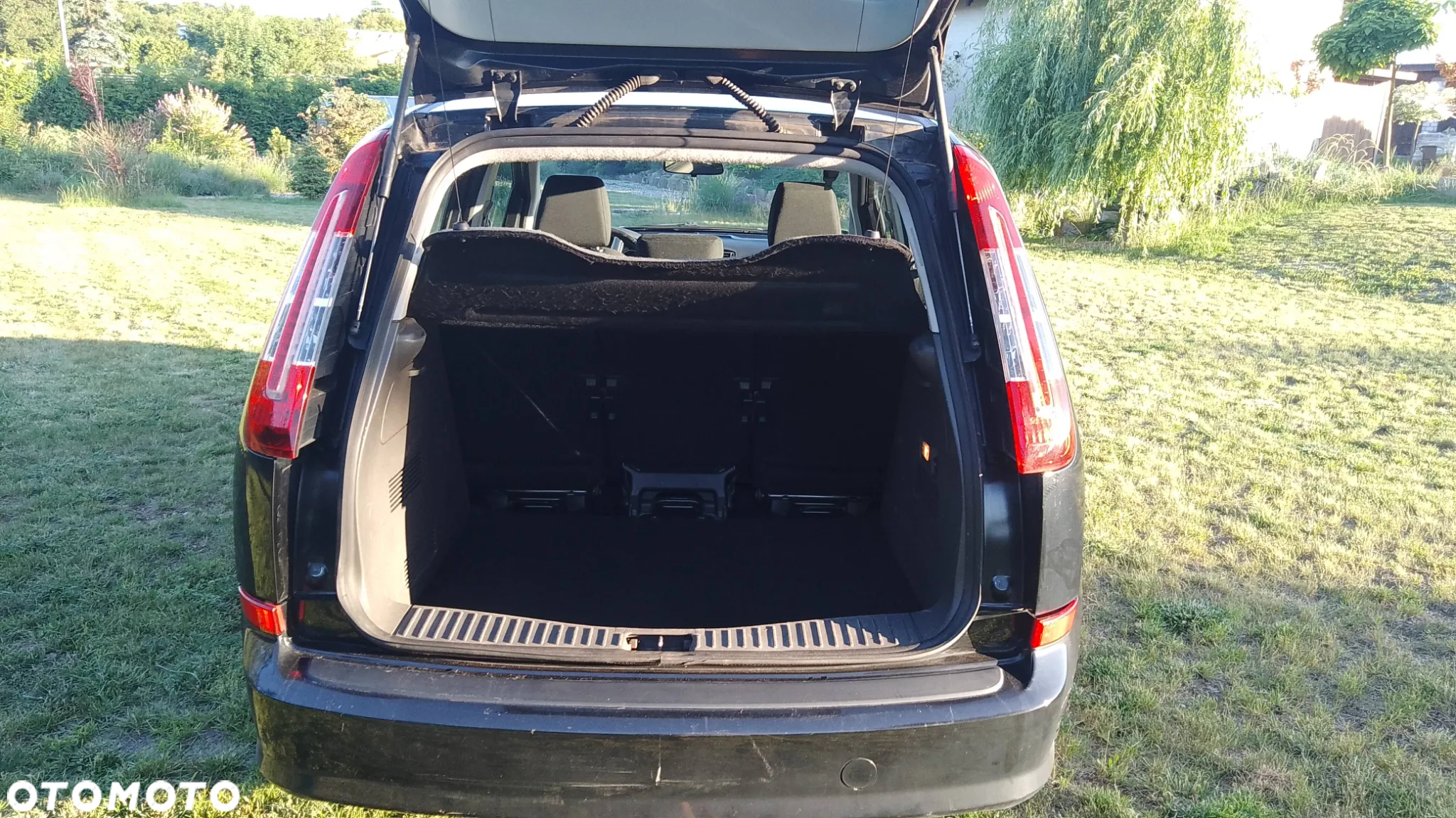 Ford C-MAX 1.8 TDCi Amber X - 12