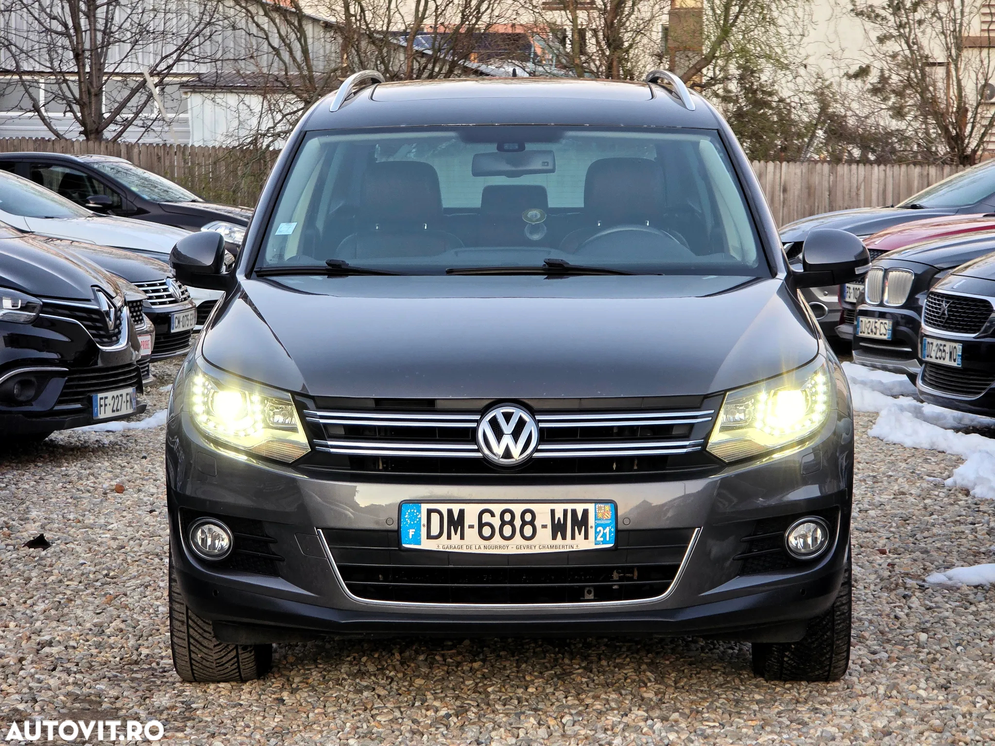 Volkswagen Tiguan 2.0 TDI DPF BlueMotion Technology Exclusive - 2