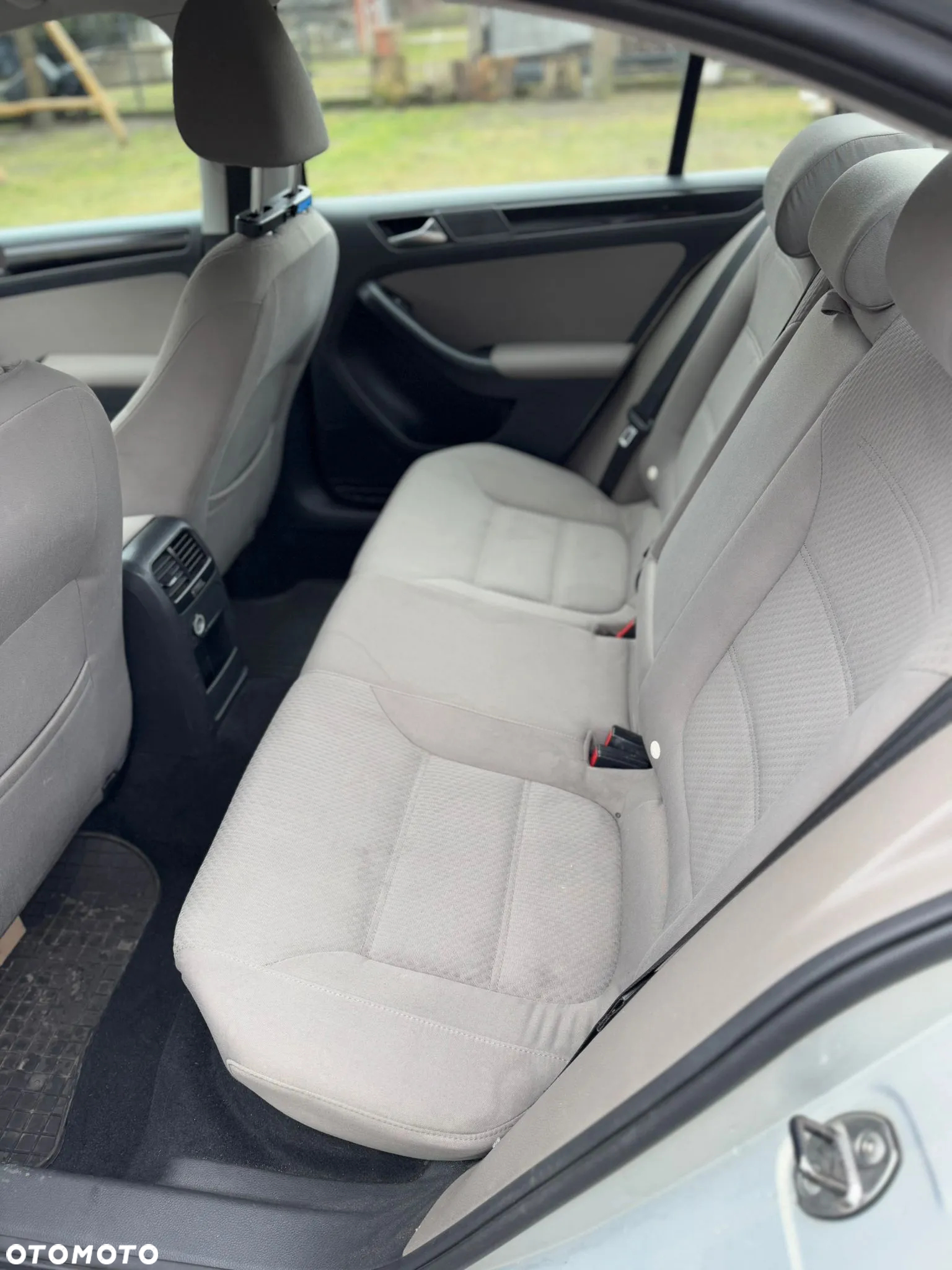 Volkswagen Jetta 1.6 TDI Comfortline - 17