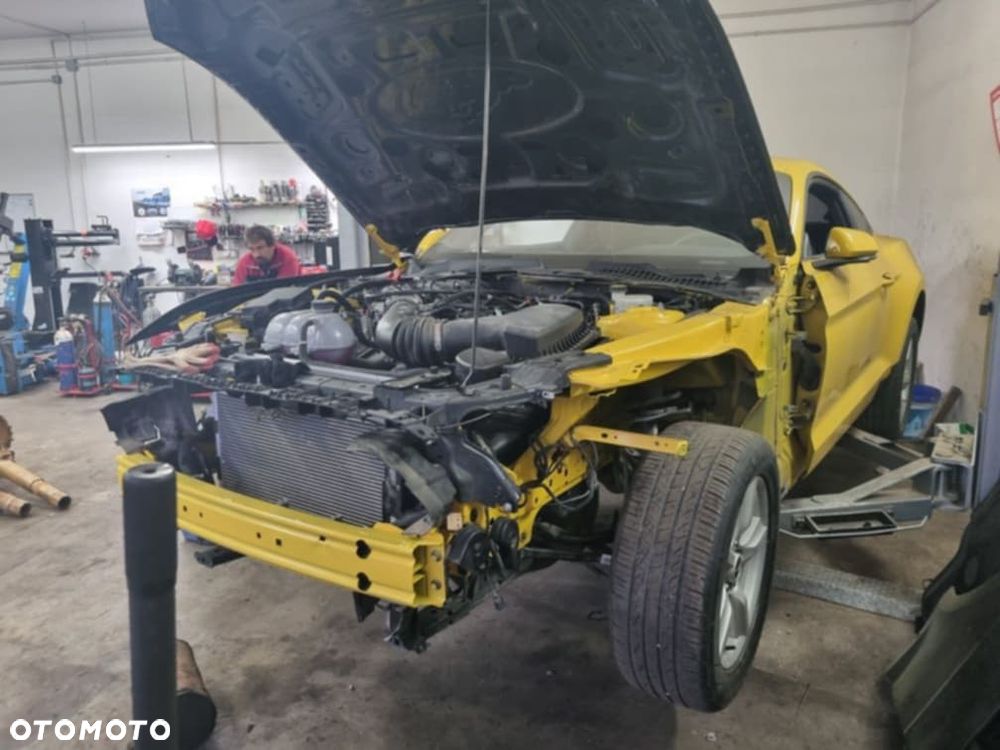 Ford Mustang ver-3-7-v6 - 17