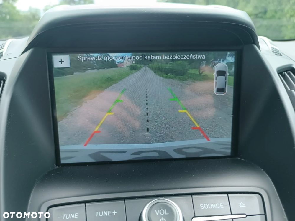 Ford Kuga 2.0 TDCi 2x4 ST-Line - 22