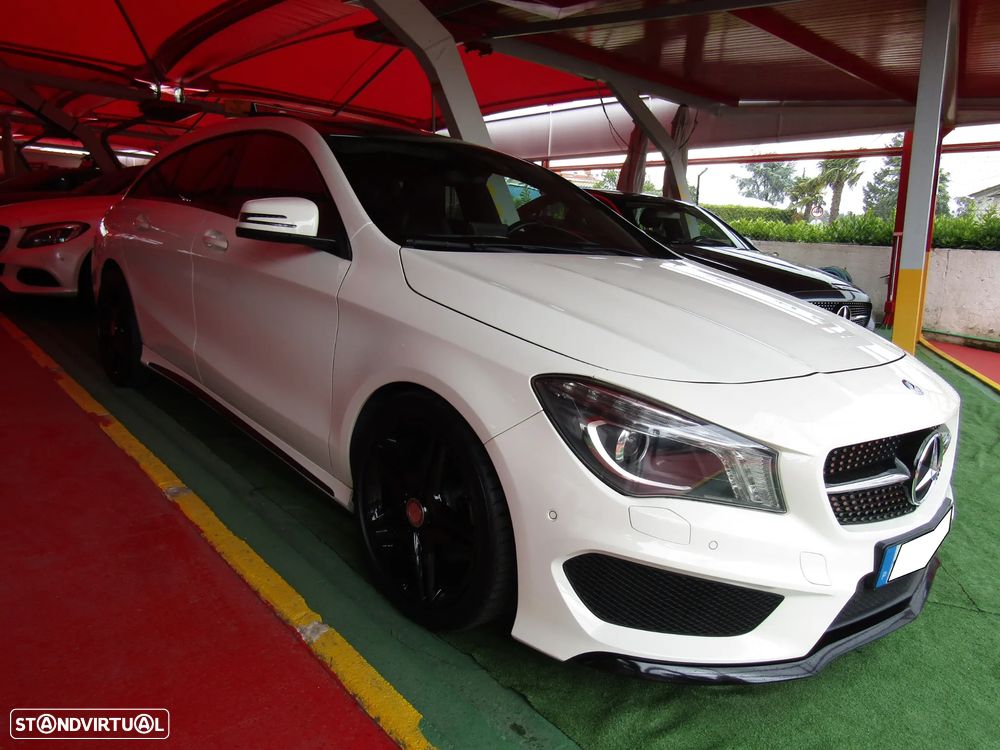 Mercedes-Benz CLA 200 d 7G-DCT AMG Line - 10
