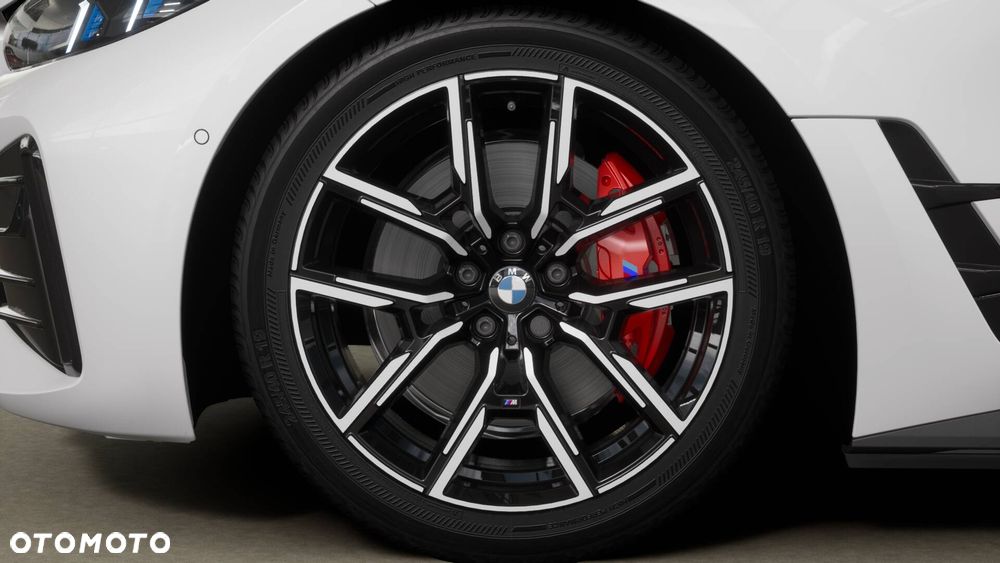 BMW i4 80.7kWh eDrive 35 M Sport - 10