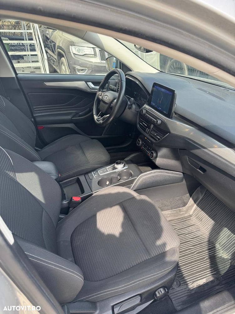 Ford Focus 1.5 EcoBlue Connected - 19