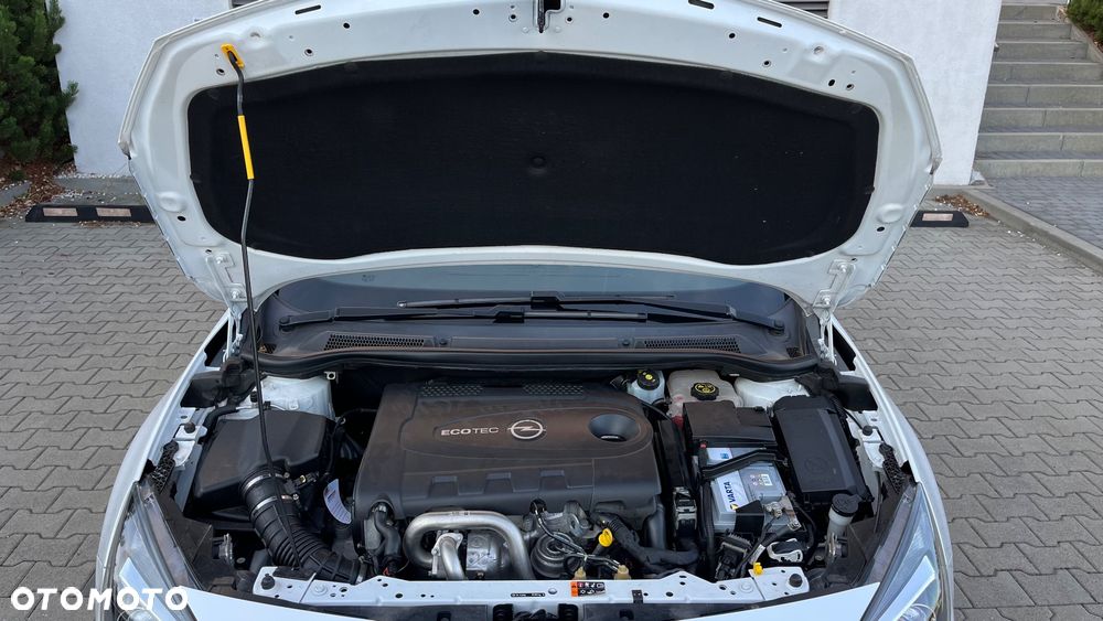 Opel Astra 2.0 CDTI BiTurbo ecoFLEX Start/Stop - 17