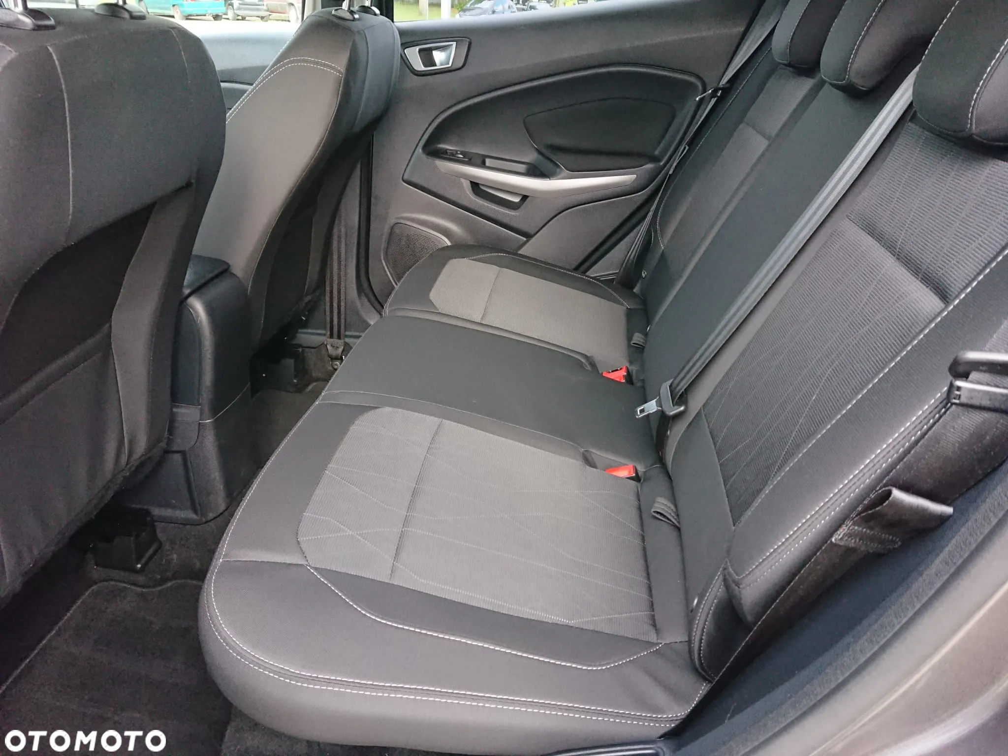 Ford EcoSport 1.0 EcoBoost TITANIUM - 19