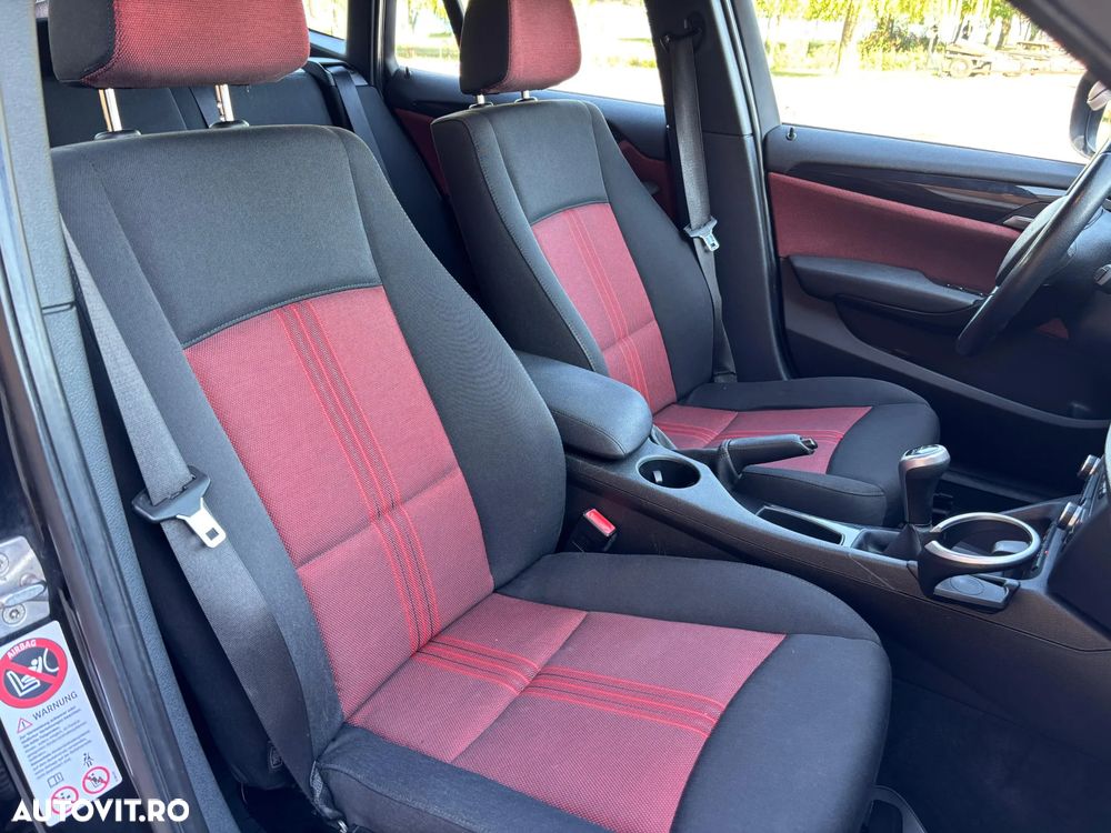 BMW X1 xDrive20d - 14