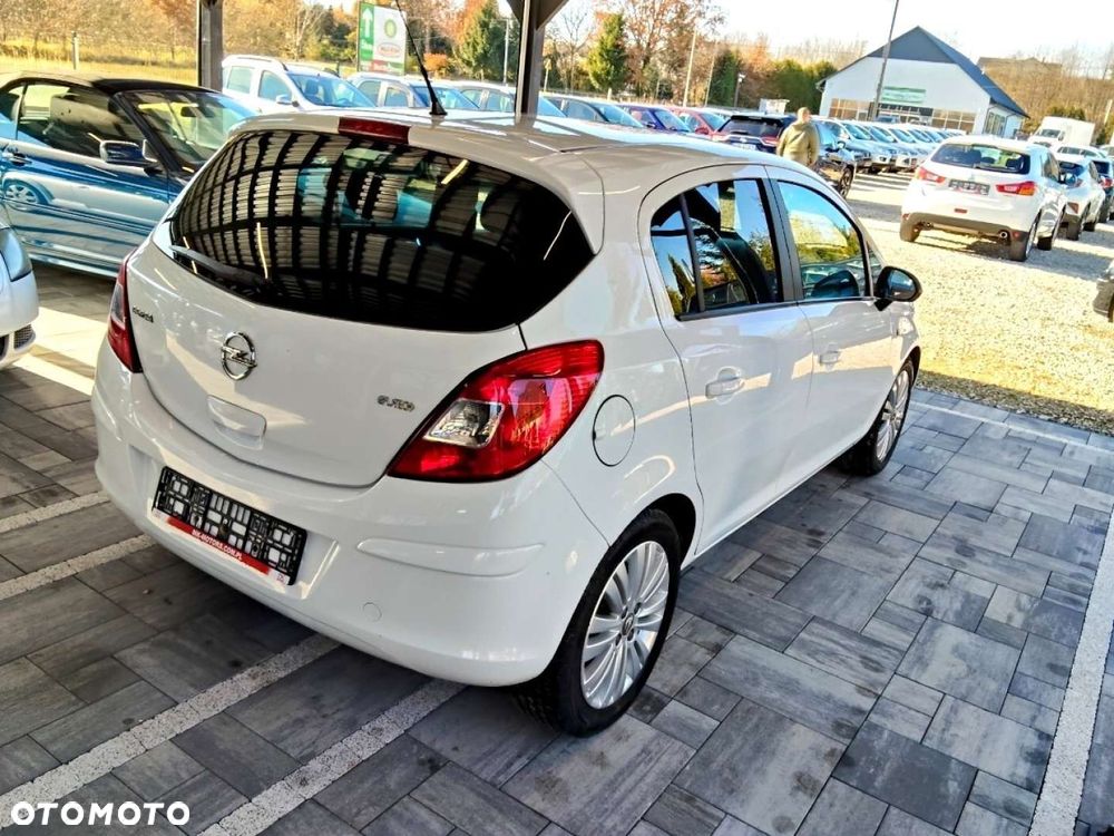 Opel Corsa - 4