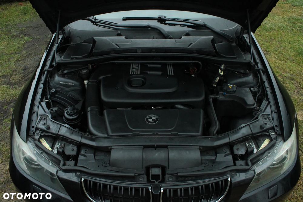 BMW Seria 3 320d DPF - 2